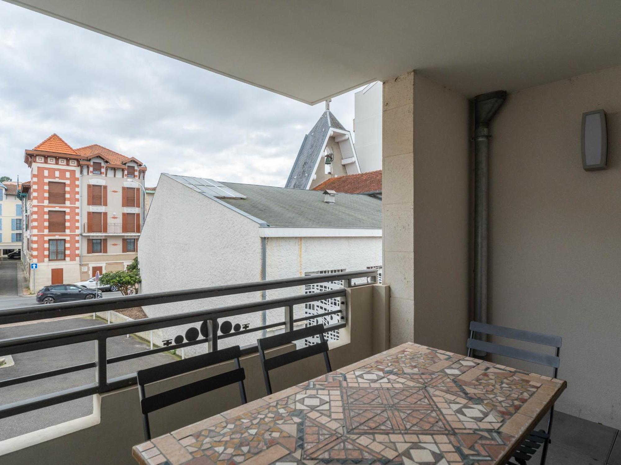 A Avec 2 Chambres, Parking Prive Et Proche Plages - Fr-1-319-16 * Arcachon